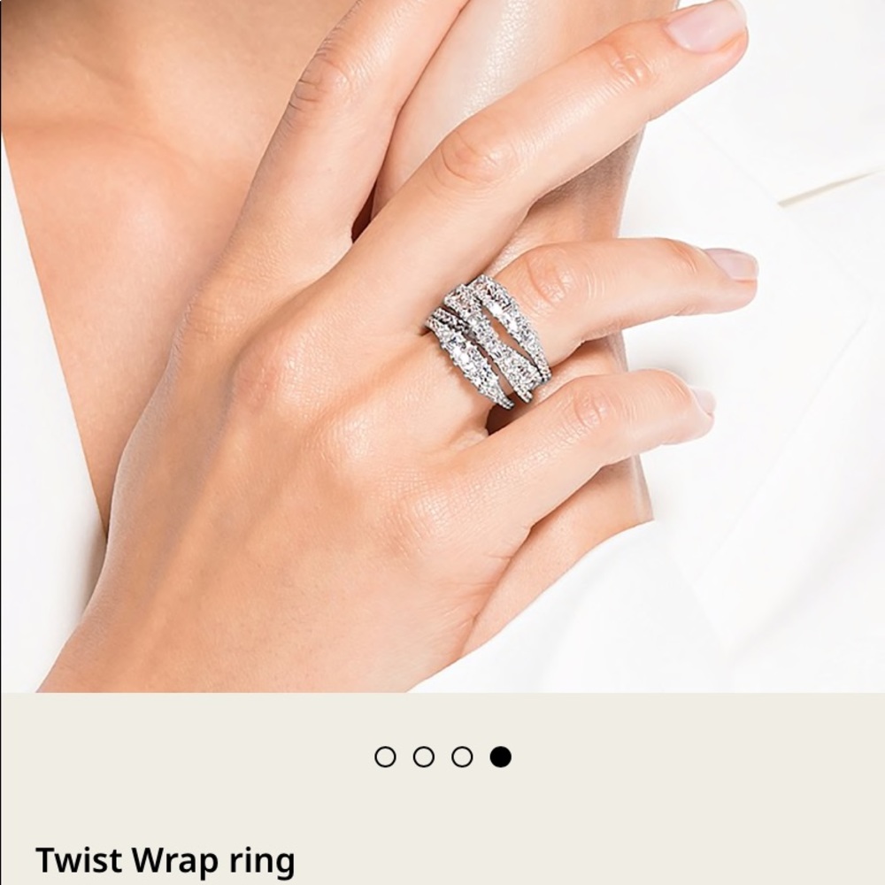 Swarovski ring - Picture 10 of 10